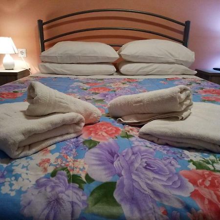 Beautiful Apartment In The Heart Of The City Corfu  Exteriör bild