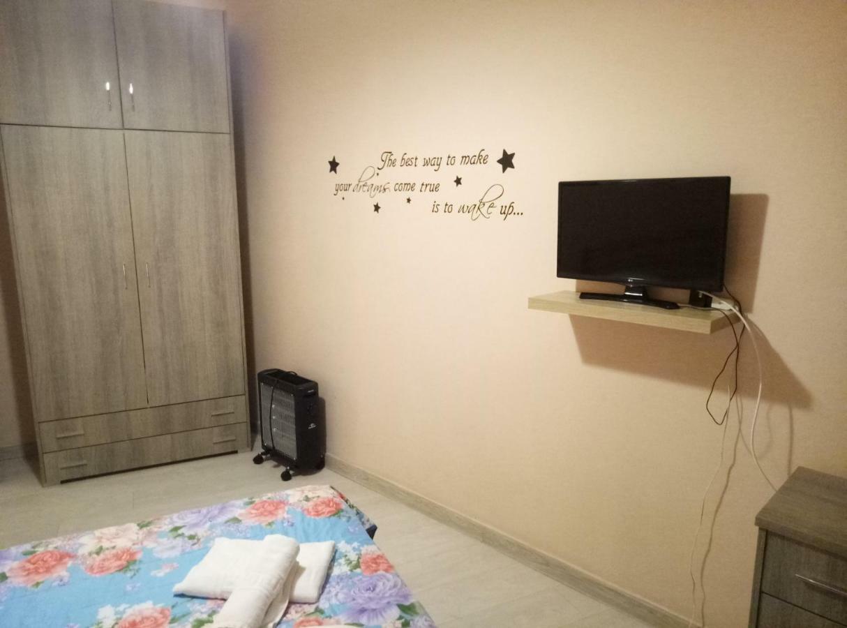 Beautiful Apartment In The Heart Of The City Corfu  Exteriör bild